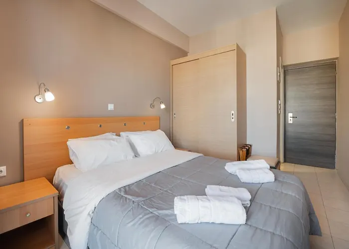Diros Hotel