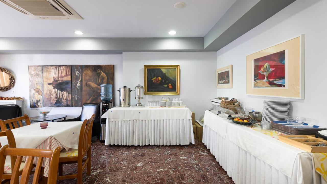 Diros Hotel